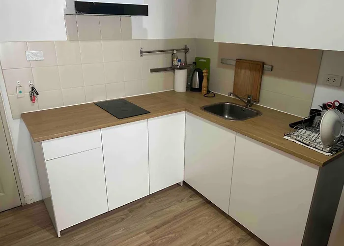 Дом отдыха 1br With Pool Gym Near Bts Phrom Phong